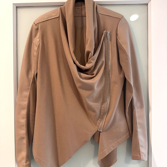 NWOT Blank NYC Private Practice Mixed Media Jacket in Tan Size S - Picture 1 of 8
